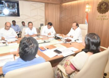 राज्यातील सर्व पायाभूत विकासप्रकल्पांची कामे नियोजनानुसार ठरलेल्या वेळेत गतीने मार्गी लावा – उपमुख्यमंत्री अजित पवार