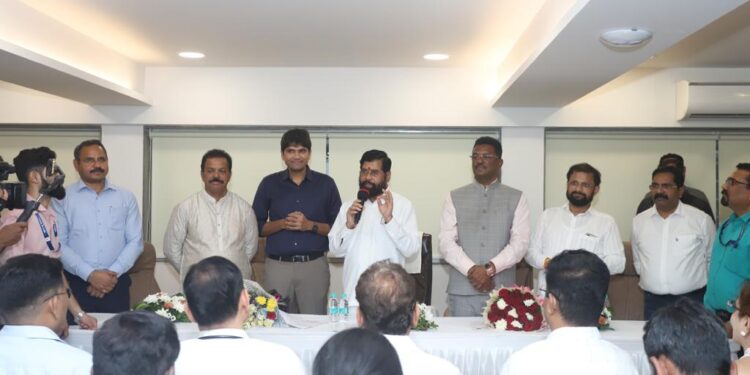 शब्द दिल्याप्रमाणे पंचतारांकित दर्जाचे वसतिगृह दिले,आता रुग्णांना पंचतारांकित सेवा देण्याची जबाबदारी मात्र तुमची – मुख्यमंत्री श्री. एकनाथ शिंदे