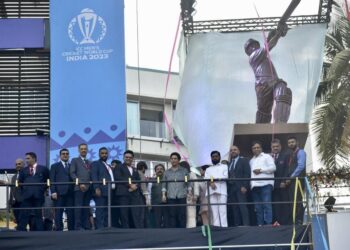 मास्टर ब्लास्टर सचिन तेंडुलकर उदयोन्मुख खेळाडूंसाठी प्रेरणास्रोत – मुख्यमंत्री एकनाथ शिंदे