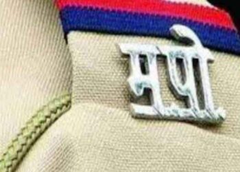दोन पोलीस कर्मचारी अमली पदार्थ तस्करी प्रकरणात बडतर्फ