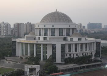 नवी मुंबईत अवैध बांधकामे लक्ष्य; चार हजार बांधकामे जमीनदोस्त करण्यासाठी मोहीम