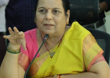 अनाथ मुलांसाठी गृह प्रकल्पांमध्ये प्राधान्य हवे – विधानपरिषद उपसभापती डॉ. नीलम गोऱ्हे