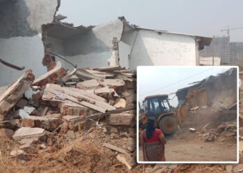 शाळेच्या आरक्षणावरील बेकायदा इमारत जमीनदोस्त; मनपा आय प्रभागाची कारवाई