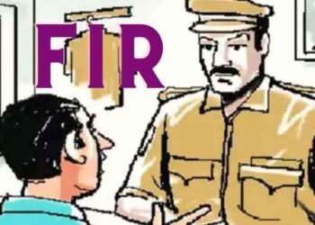 ग्रामसेविकेला अश्लील शिवीगाळ, धमकावणी प्रकरणी ग्रामसेवक संघटनेचा काळ्याफीती लाऊन निषेध