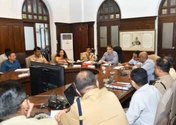 न्यायालयाने कान टोचल्यानंतर कारवाईसाठी संयुक्त मोहीम; अनधिकृत फेरीवाले रडारवर