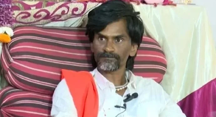 उपोषणासाठी आता नव्या तारखेची घोषणा; मनोज जरांगे यांचं उपोषण स्थगित