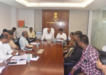 घाटकोपर होर्डिंग दुर्घटनेतील आपदग्रस्तांना अधिक मदत मिळवून देण्यासाठी प्रयत्न करणार – मंत्री अनिल पाटील