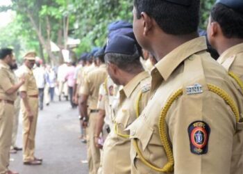 पोलिसांचे बारकाईने धार्मिक स्थळांवर लक्ष