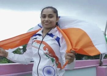 भारताची स्टार जिम्नॅस्ट दीपा कर्माकरने वयाच्या ३१ व्या वर्षी निवृत्ती  केली जाहीर