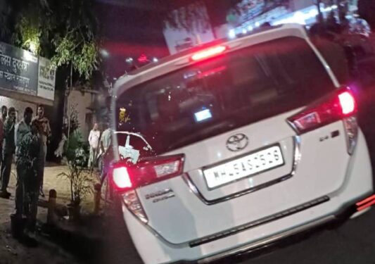 खेड-शिवापुर टोल नाक्यावर पोलिसांनी एका गाडीतून ५ कोटींची रोखरक्कम केली जप्त