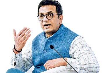 ”राजकीय अजेंड्यांनुसार न्यायालय चालेल अशी अपेक्षा करणं चुकीचे..”- माजी सरन्यायाधीश डी.वाय. चंद्रचूड