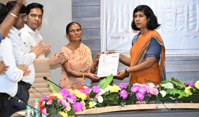 जिल्हाधिकारी आंचल गोयल यांचे महसूल विभागाला आवाहन, मिळालेल्या संधीचा सर्वसामान्यांसाठी उपयोग करा..