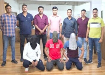 खूनाच्या गुन्ह्यांत पोलिसांना दोन वर्ष गुंगारा देनारे आरोपी जेरबंद; कर्नाटकातून तीन आरोपींच्या मुसक्या आवळल्या