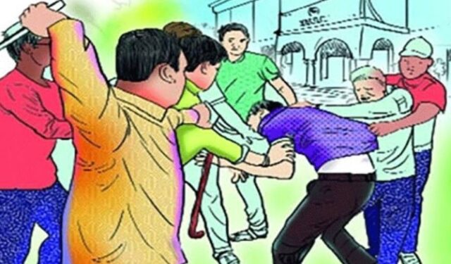 बोरिवलीत दोन गटांच्या हाणामारीत ४ जण जखमी