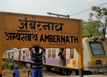 “आधी पादचारी पूल उभारा, त्यानंतरच..”, अंबरनाथ रेल्वे रूळांशेजारी भिंत उभारण्यास स्थानिकांचा विरोध