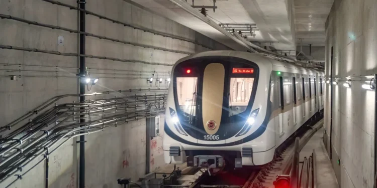 मुंबई – ठाणे मेट्रो प्रकल्पांना चालना देण्यासाठी सरकारचा भर, ४६२ कोटींचा निधी मंजूर