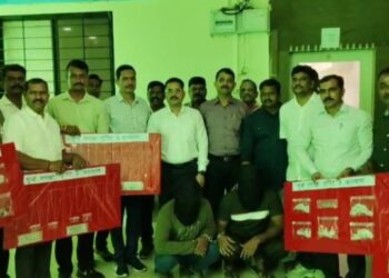 ठाणे गुन्हे शाखेची कामगिरी; ठाणे, नवी मुंबई, कल्याण मध्ये घरफोडी करुन धुमाकूळ घालणाऱ्या टोळीचा पर्दाफाश