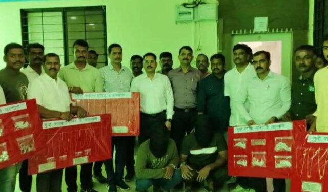 ठाणे गुन्हे शाखेची कामगिरी; ठाणे, नवी मुंबई, कल्याण मध्ये घरफोडी करुन धुमाकूळ घालणाऱ्या टोळीचा पर्दाफाश