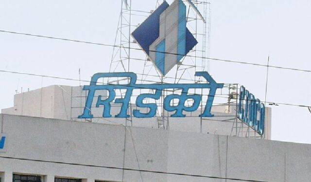 नवी मुंबई विमानतळाच्या परिसरात सिडकोची कारवाई; अनधिकृत बांधकामांवर हातोडा