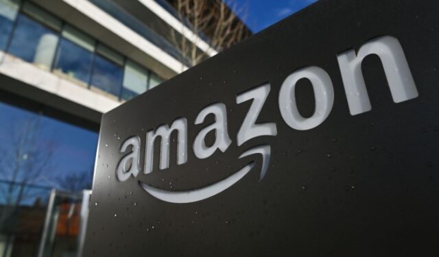 AMAZON कर्मचाऱ्यांना मोठा धक्का; १४००० कर्मचाऱ्यांची नोकरी कपात!