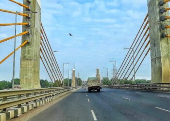 मुंबईतील पहिला जुळा केबल पूल दादरमध्ये, लवकरच सेवेत दाखल