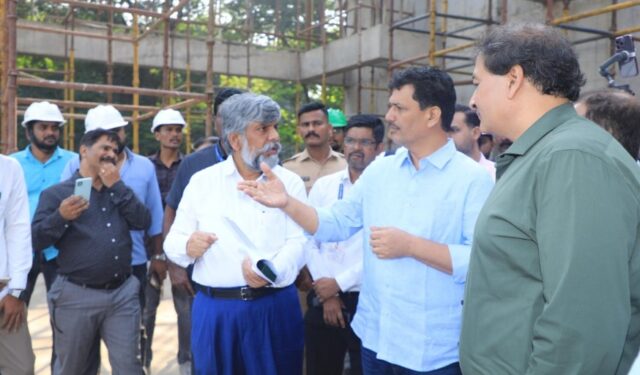 ठाण्याचे नवीन जिल्हा शासकीय रुग्णालय येणाऱ्या पिढ्यांसाठी आशेचा किरण – आरोग्य मंत्री प्रकाश आबिटकर