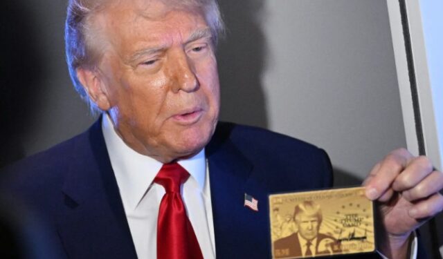 अमेरिकेचे दरवाजे खुले! ट्रम्प यांनी जाहीर केला ‘गोल्ड कार्ड’ व्हिसा