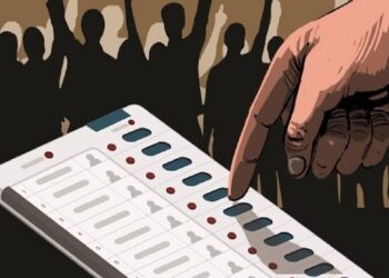 मतदानासाठी कर्मचाऱ्यांना भरपगारी सुट्टी अनिवार्य! – सरकारचे आदेश