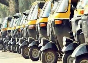 राज्यातील रिक्षा, टॅक्सींना मिळणार पार्किंगची सुविधा – सरकारचा ग्रीन सिग्नल!