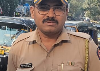 कौतुकास्पद कामगिरी! पोलिसांच्या धाडसामुळे वाचले जखमीचे प्राण