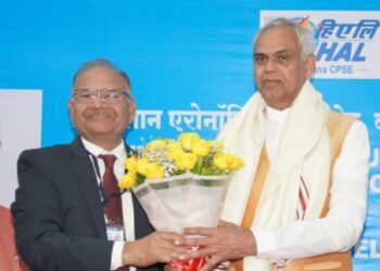 आपण करत असलेले काम ही देशसेवा – राज्यपाल आचार्य देवव्रत