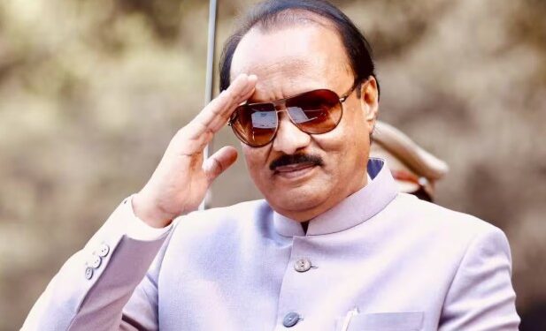 दिवंगत उपमुख्यमंत्री अजित पवार यांना ७७व्या वर्धापन दिनानिमित्त जीवनसाधना गौरव पुरस्कार जाहीर