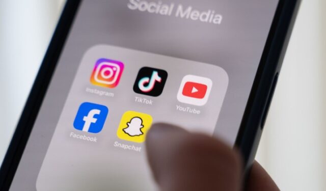 सावधान! आता Facebook-Instagram साठी KYC अनिवार्य; बनावट खात्यांविरुद्ध सरकारचा सर्जिकल स्ट्राईक