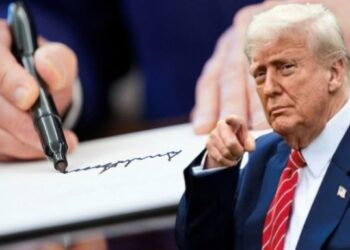 अमेरिकन चलनात ऐतिहासिक बदल; आता अमेरिकन डॉलरवर झळकणार डोनाल्ड ट्रम्प यांची स्वाक्षरी!