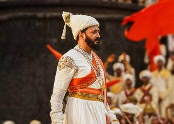 जय शिवराय! अजय-अतुलच्या मंत्रमुग्ध सुरांनी घुमला शिवकाल; ‘राजा शिवाजी’ चित्रपटातील पहिले गाणे प्रदर्शित!