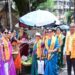 कल्याणमध्ये अधिक मासानिमित्त अनोखा उपक्रम; ३३ कष्टकरी महिला विक्रेत्यांचा साडी व मिठाई देऊन सन्मान!