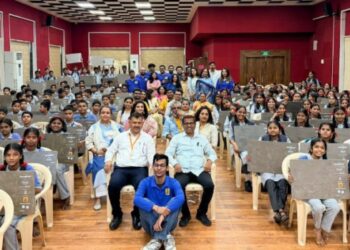 विसर्जित पीओपी गणेशमूर्तींपासून ७६० अभ्यास टेबल; नवी मुंबई महापालिकेचा पर्यावरणपूरक उपक्रम!