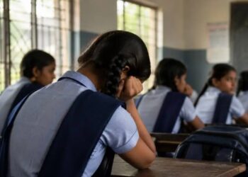 २० रुपयांच्या चोरीच्या आरोपामुळे ८वीच्या विद्यार्थिनीची आत्महत्या; कुटुंबाचा शिक्षकांवर गंभीर आरोप!