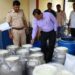 एफडीएच्या कारवाईला कोर्टाचा ब्रेक! ८ दूध डेअऱ्यांचे परवाना निलंबन तूर्तास स्थगित