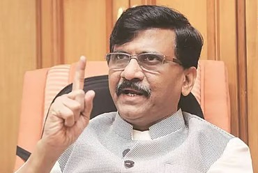 “फडणवीस केंद्रात गेल्यास बावनकुळे मुख्यमंत्री होणार” – संजय राऊतांचा दावा
