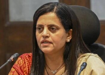 रस्त्यांच्या काँक्रिटीकरणामुळेच झाडे पडली असे म्हणणे चुकीचे, हवामानही तितकेच कारणीभूत! – आयुक्त अश्विनी भिडे
