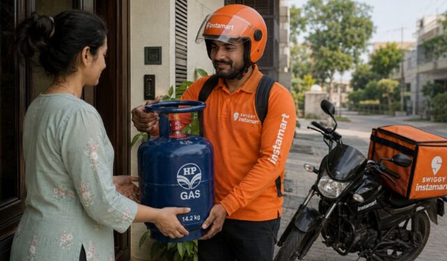 आता Swiggy Instamart वरून LPG सिलिंडरही मिळणार घरपोच; HPCL सोबत भागीदारी