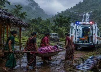 अतिवृष्टीपूर्वीच गरोदर मातांना रुग्णालयात हलवणार; नाशिकमध्ये ‘माहेरघर’ उपक्रमाची घोषणा!
