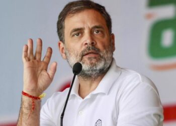 राहुल गांधींचा भाजपवर थेट प्रहार; परीक्षा घोटाळ्यावरून केंद्रीय गृहमंत्र्यांच्या हकालपट्टीची मागणी