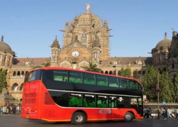 मुंबईच्या रस्त्यांवर लवकरच धावणार १५० नवीन आलिशान डबलडेकर एसी बसेस