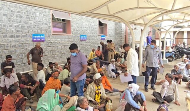 शिर्डीत भिक्षेकऱ्यांविरोधात प्रशासनाची कडक पावले; ७० जणांवर कारवाई!