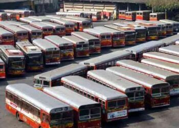 मुंबईकरांची कोंडी होण्याची शक्यता? ‘बेस्ट’ कर्मचाऱ्यांचे बेमुदत उपोषण सुरू