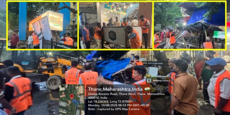 वर्तकनगरमध्ये महापालिकेचा बुलडोझर; हातगाड्या, पानटपऱ्या हटवून पदपथ केले चकाचक!