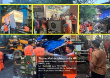 वर्तकनगरमध्ये महापालिकेचा बुलडोझर; हातगाड्या, पानटपऱ्या हटवून पदपथ केले चकाचक!
