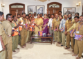 ‘कर्मचारी हेच आमचे कुटुंब’ – महापौर रितू तावडे; कर्मचाऱ्यांना राखी बांधत व्यक्त केली कृतज्ञता